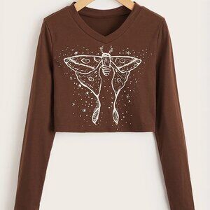 Butterfly Graphic V Neck Crop Tee Coffee Brown / L      IT WON'T LAST TOO CUTE